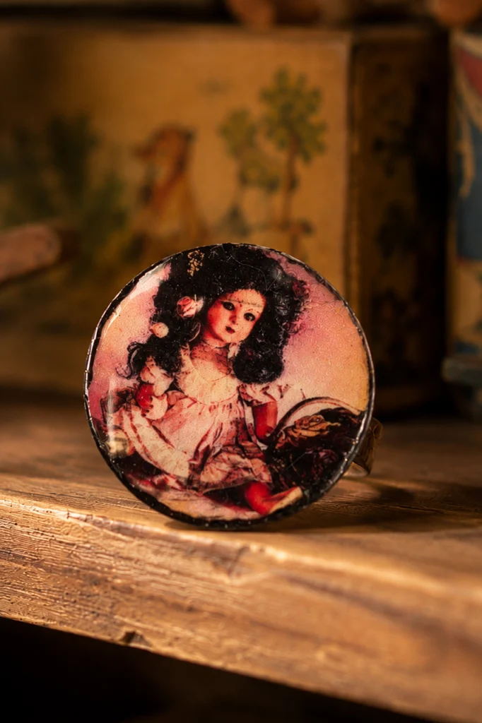 anello tondo bambola vintage