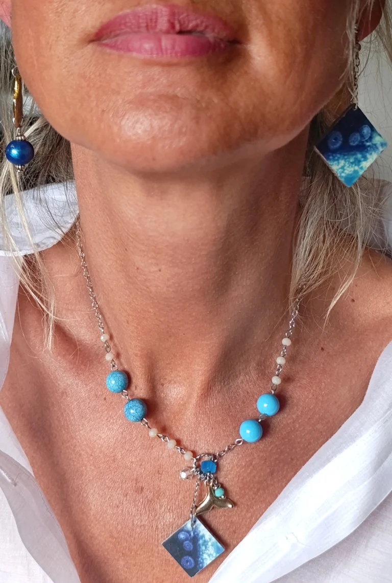 collana mare blu